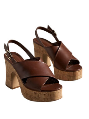 Anthropologie NWT Cross-Strap Woven
Platform Sandals in Sz 8